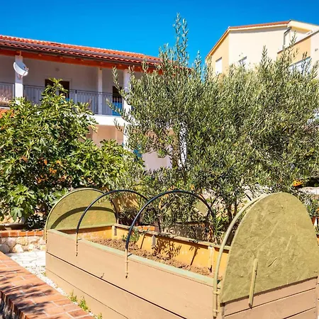 Appartement 1 Bedroom Front In Barbat Barbat na Rabu