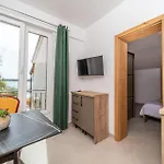 1 Bedroom Front In Barbat * Barbat na Rabu